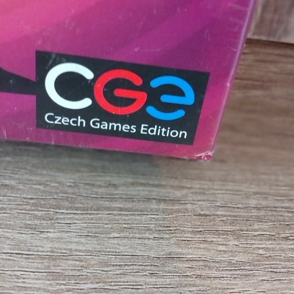 Codesnames Top Secret Word Game - Picture 3 of 9